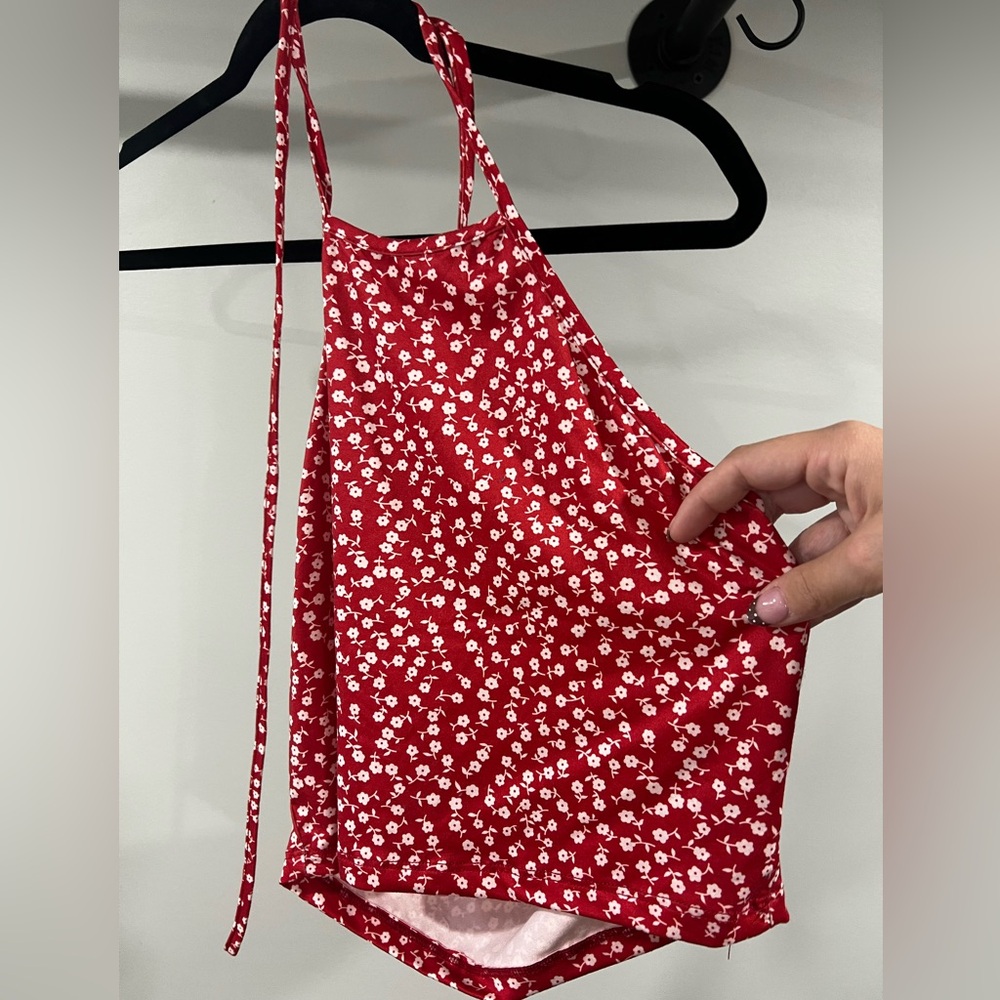 SHEIN Pink and Red Floral Halter Top Size M